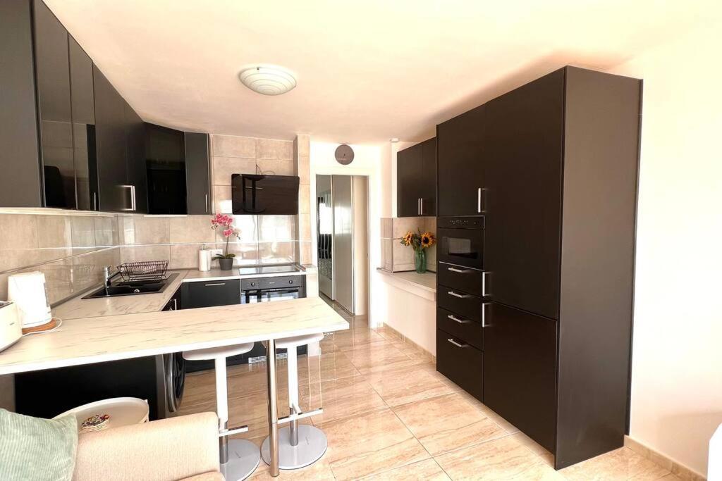 Casa Teddy - Central And Modern One Bedroom Apartment 티아즈 외부 사진